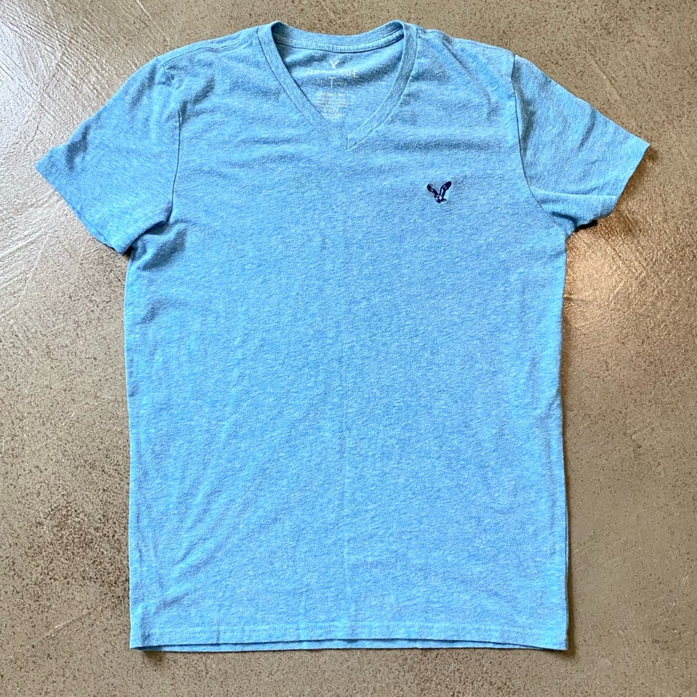 American Eagle Heritage Classic Fit Tee. Men's Small.